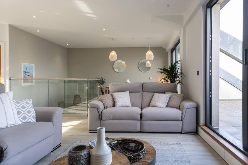 Apartment 25 ~ Nassu Court